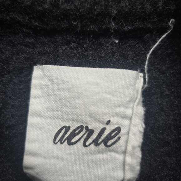 Aerie Buttercream Black Ribbed Crewneck Sweater - Picture 2 of 9